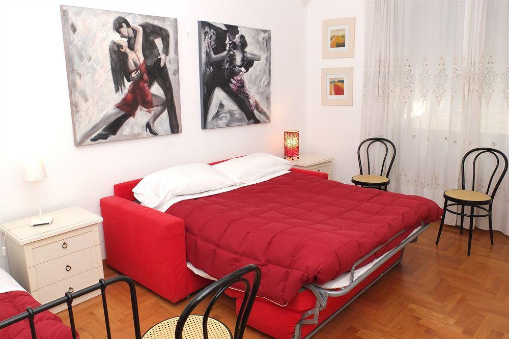 B&B A Room For Holiday Рим Экстерьер фото