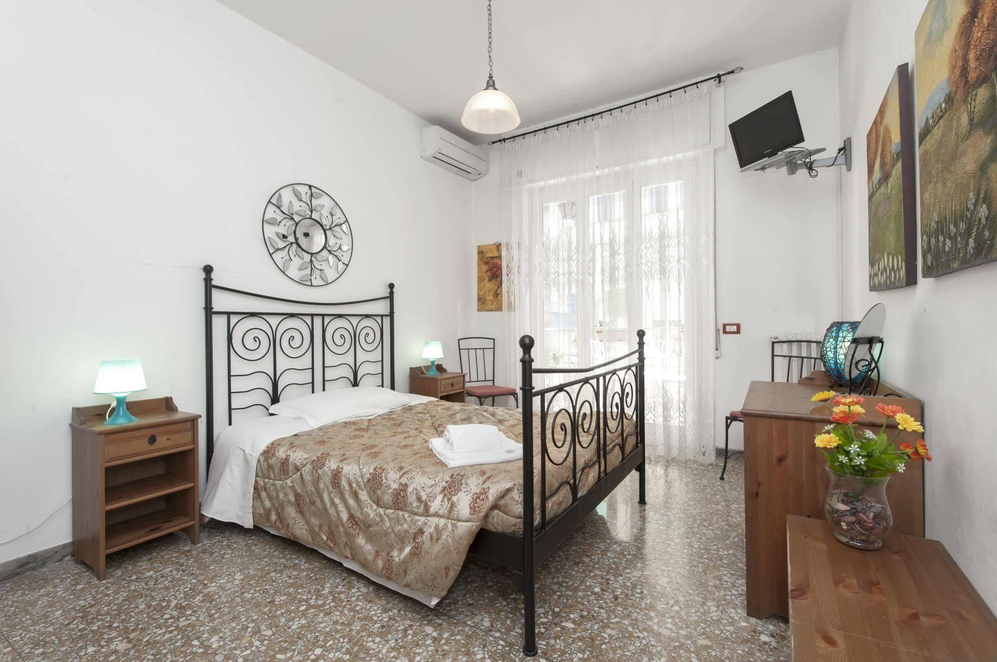 B&B A Room For Holiday Рим Экстерьер фото